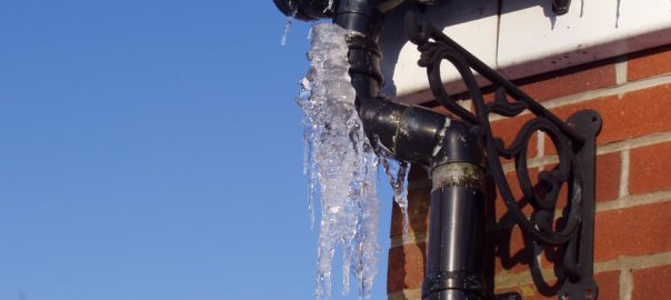 winter pipes that needs plumbing repair services